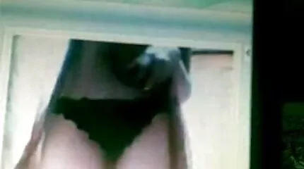 Meisje malnov geneukt in de kont in echte nederlandse porno het hotel.