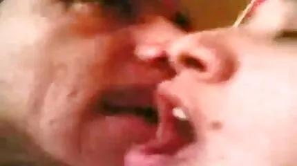 Ik neukte een medereiziger. nederlandse porno tube