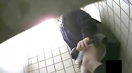 Anaal gangbang met brunettes. nederlandse porno tube