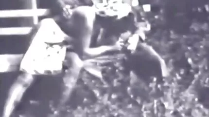 Laksheeva likt haar poesje. nederlandse porno trio