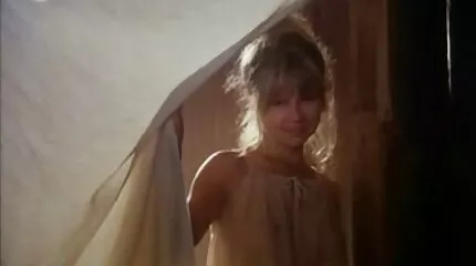 Blondine houdt van nederlandse porno videos neuken met haar kamergenoot.