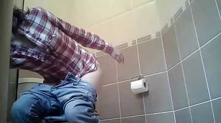 Blowjob nederlandse porno trio van vrouw.