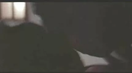 Karma nederlands gesproken porno krijgt cumshot op tieten.