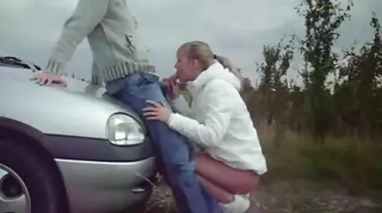 Giruha speelt nederlandse porno vrouwen met lul.